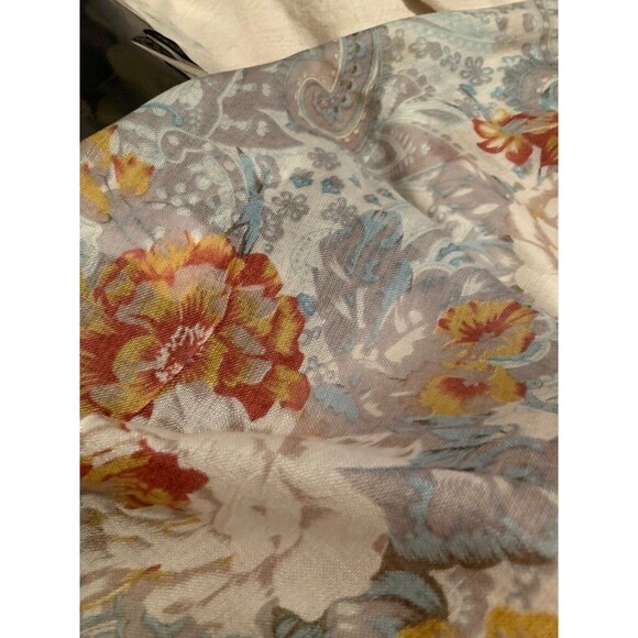 Artisan Design Scarf Fringe Edges Gray Paisley Floral Scarves 29 x 12 inches - Picture 5 of 7